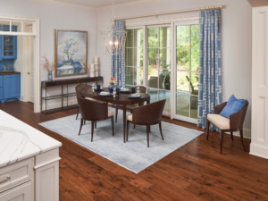 Courtyard - Dining Room